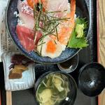海鮮丼（並）(葛城Dining)
