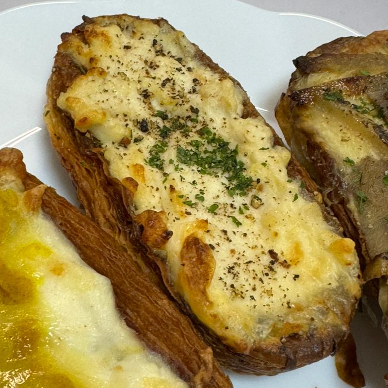 鶏ひき肉とマスカルポーネ(Laekker(レカー)デニッシュ専門店)