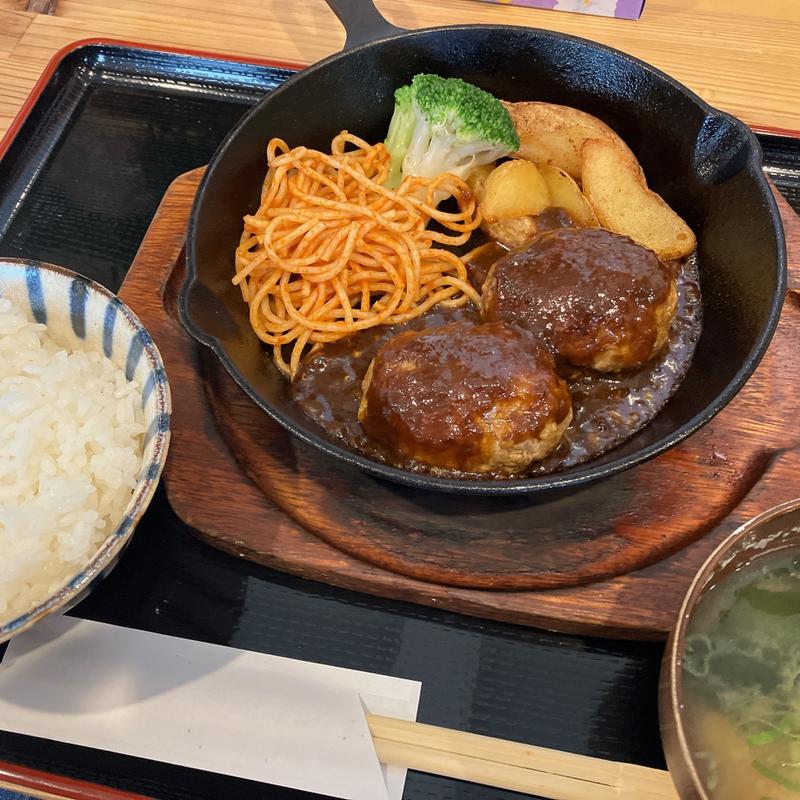 ハンバーグ定食(ごはん屋 むく)
