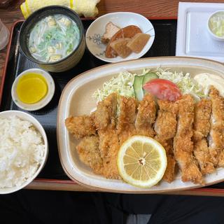 チキンカツ定食