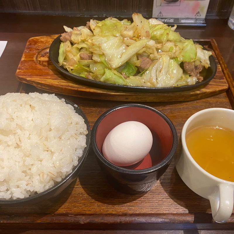 豚鉄板(肉米雄一飯店)