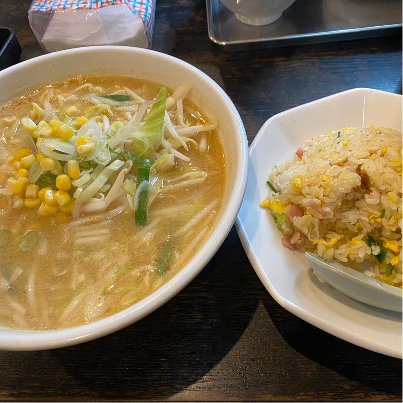 味噌ラーメンチャーハンセット(ニーヨン)