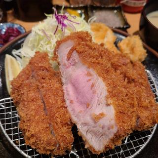 特ロースカツ定食(300g) (とんかつ檍 赤坂店)