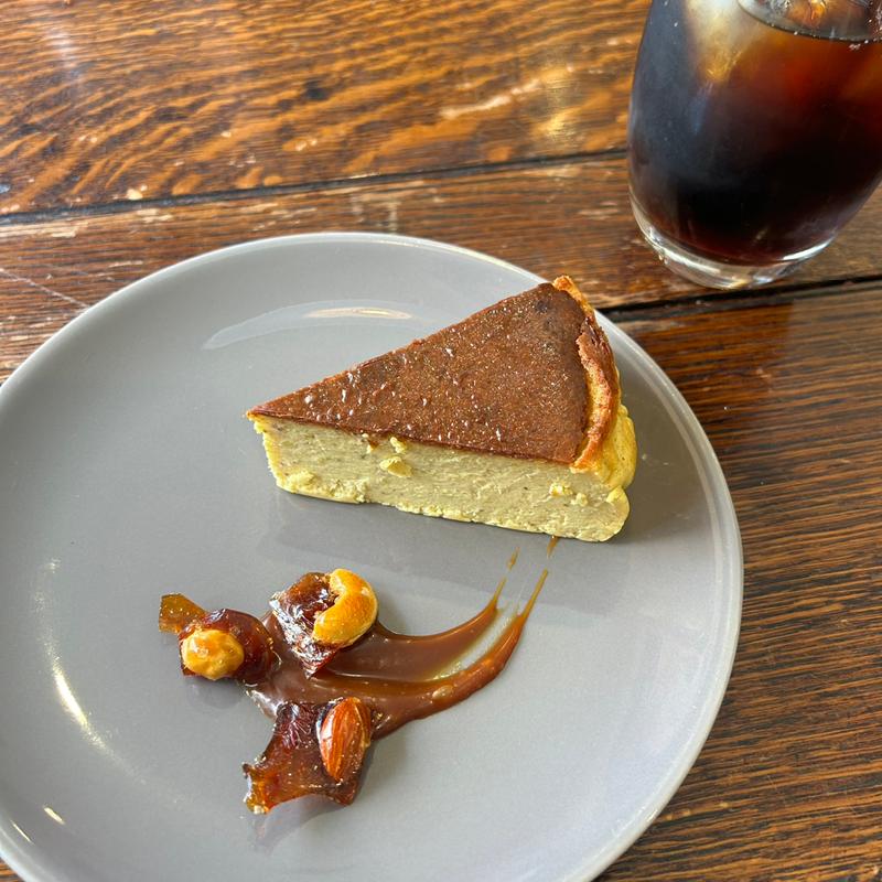 ピスタチオ　チーズケーキ(KLYN)