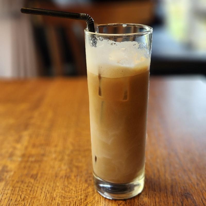 カフェオレ ICE(パティスリー・ジラフ )