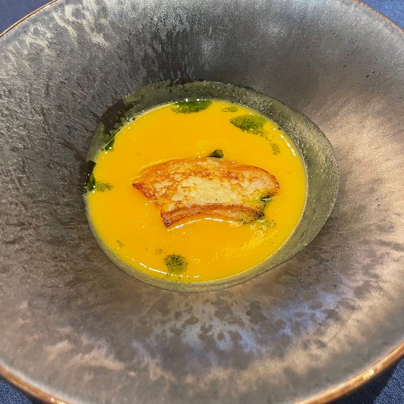 有機人参のポタージュ 車麩のフレンチトースト(LE UN（ルアン） 佐原商家町ホテル NIPPONIA)