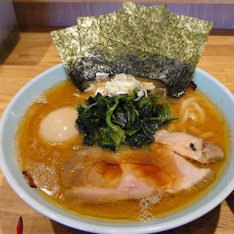 ラーメン(横浜家系ラーメン龍 郡山店)