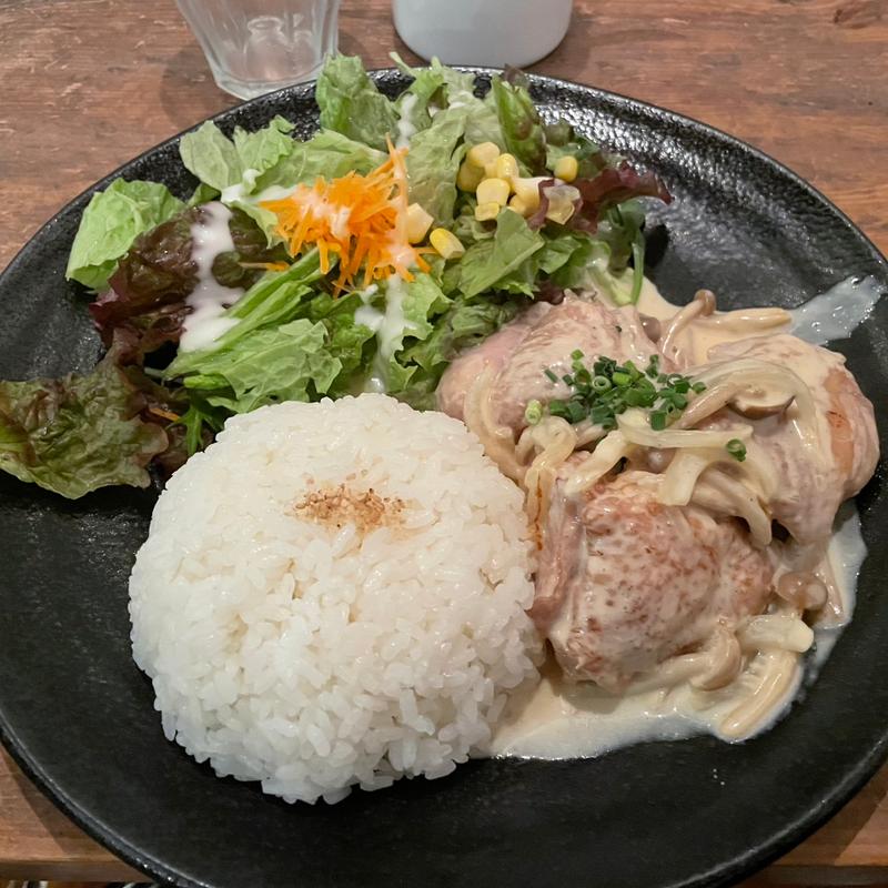 鶏肉の味噌クリーム煮込みプレート(CAFE FLAっと)