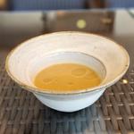 白菜のスープ 生姜の香り付け(L’ISOLETTA -OSTERIA CON CUCiNA YUKI-［リゾレッタ］)