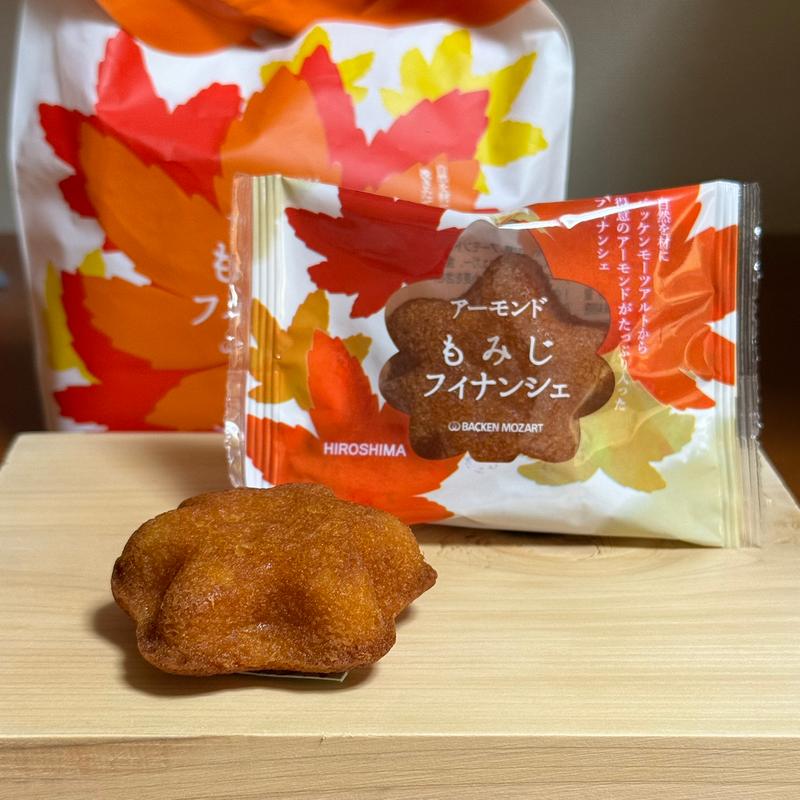 アーモンドもみじフィナンシェ(バッケンモーツアルト フジ神辺店)