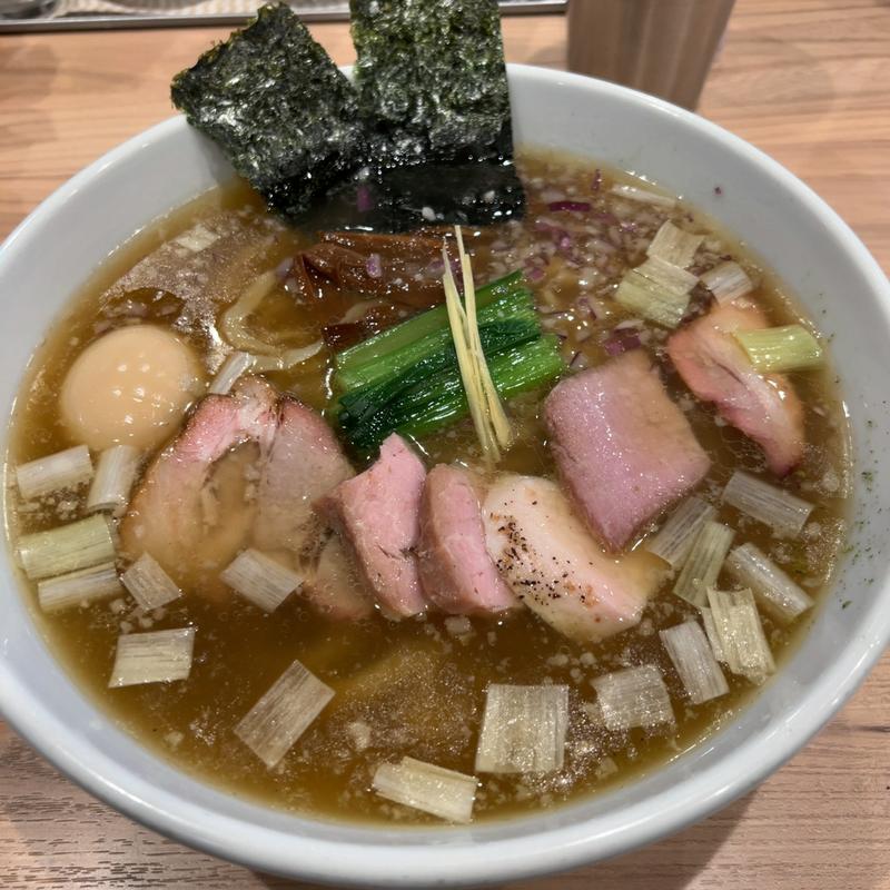 特製手揉み中華そば(塩)(麺処 にし尾)