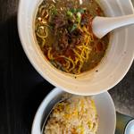 黒胡麻担々麺セット(本格 中華料理 王龍)