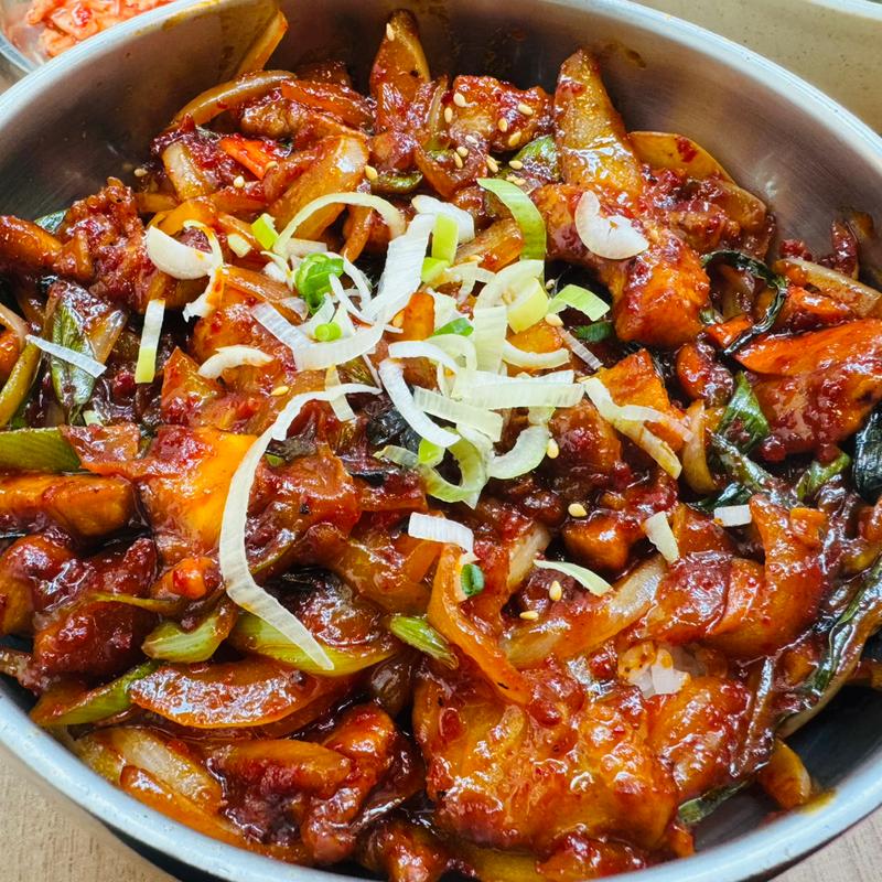 ジェユクポックム(ちゃん豚)