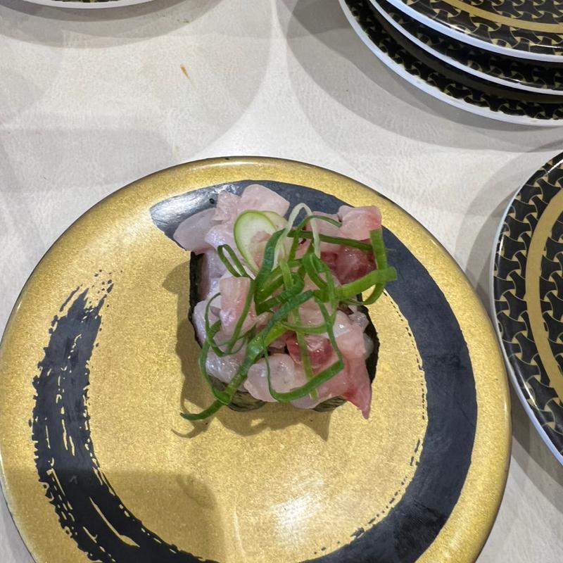 山盛りまかない軍艦(はま寿司 足立花畑店  )