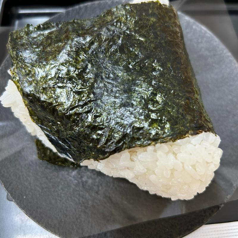 サーモンチーズ(おにぎりのありんこ オーロラタウン店)