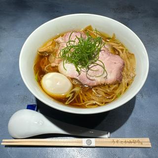 醤油ラーメン(うずとかみなり)