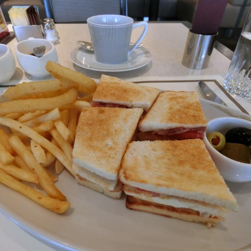 アメリカンクラブハウスサンドイッチ(パークサイドダイナー)