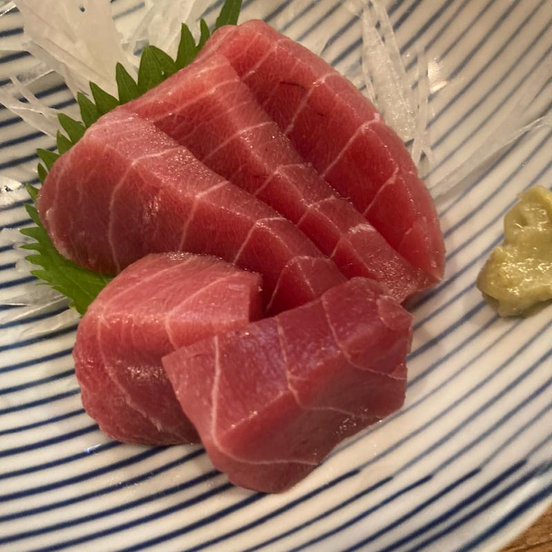 中トロの刺身(けご２の１４)