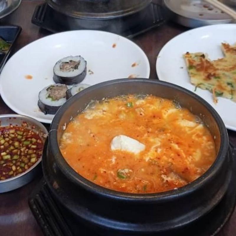 スンドュブ(生野区コリアンタウン)