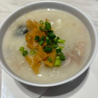 塩豚のお粥(ティム・ホー・ワン 東京ドームシティ ラクーア店(Tim Ho Wan))