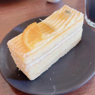瀬戸内レモンと日向夏のケーキ(小川珈琲 葛野大路店 （【旧店名】ピュールブラン）)