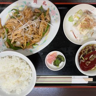 青椒肉絲定食(周礼)