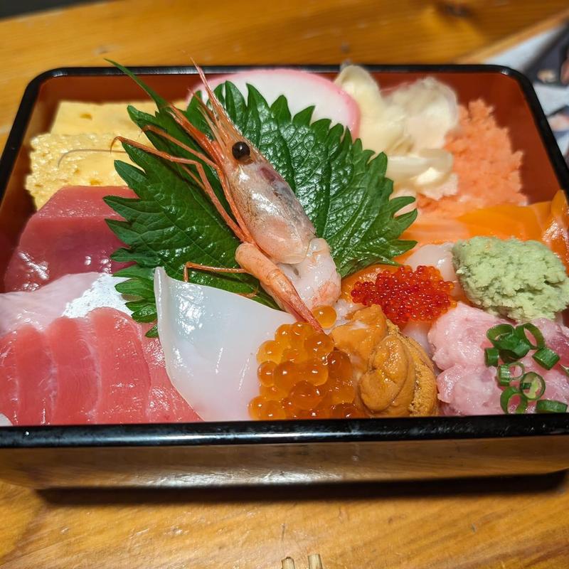 上ちらし重(寿司 築地日本海 新宿西口店)