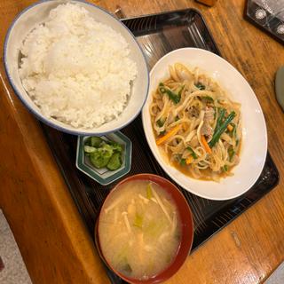 スタミナ炒定食(やすらぎ )
