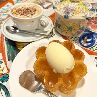 ラマチャの華自家製アイス添え(すぺいん亭 （【旧店名】西班牙市場）)