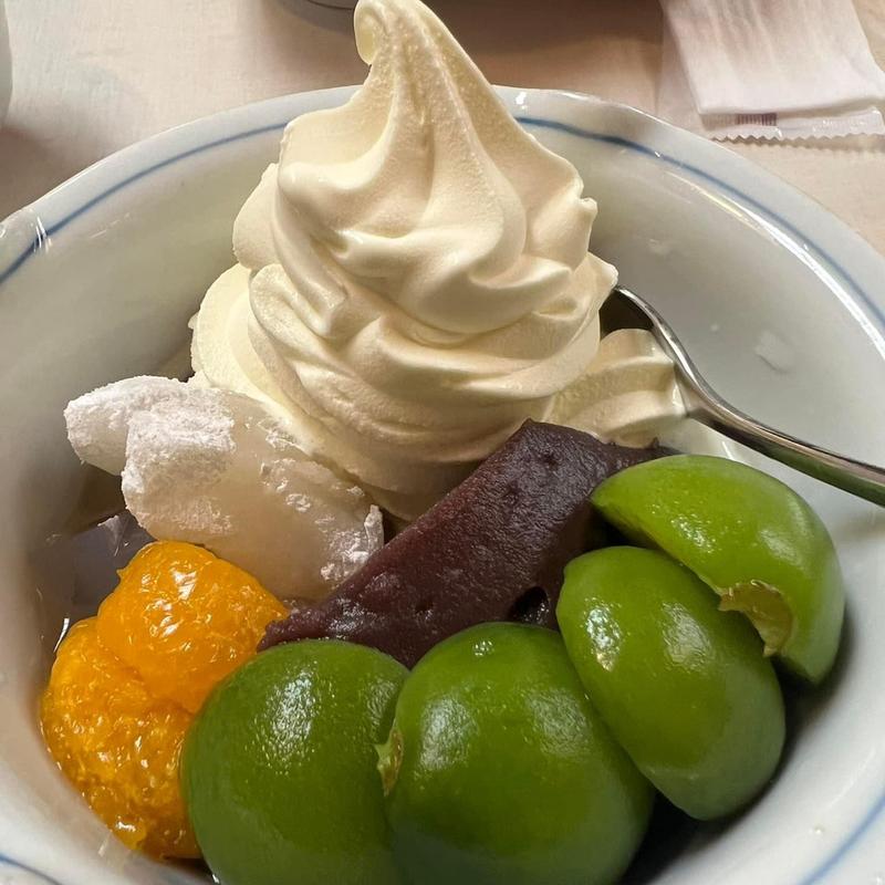 青桃クリームあんみつ(あんみつ　みはし　上野本店)