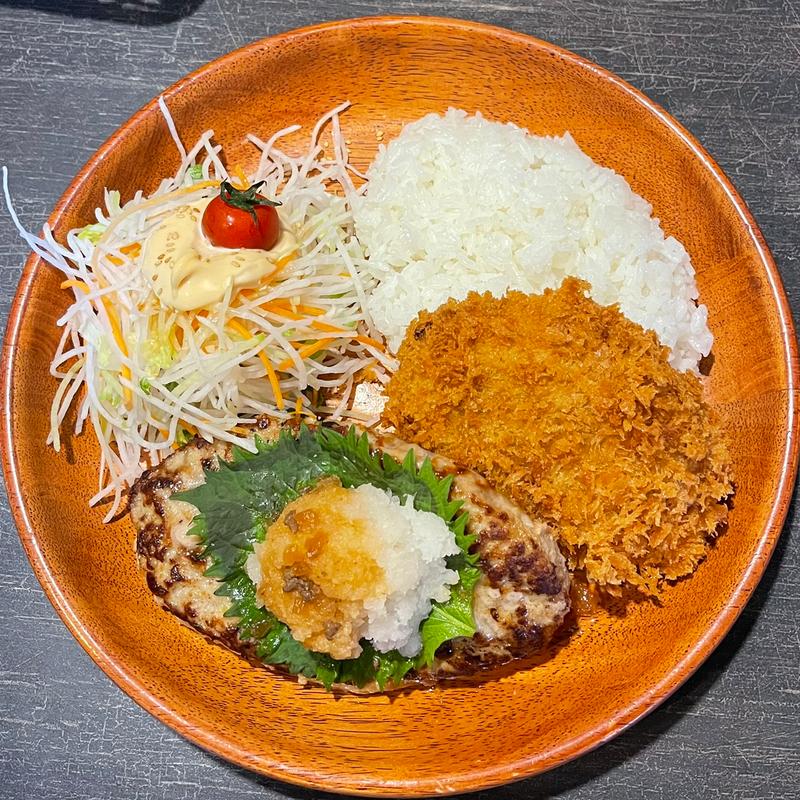 メンチカツ&ハンバーグディッシュ+おろしそ(びっくりドンキー 帝塚山店)