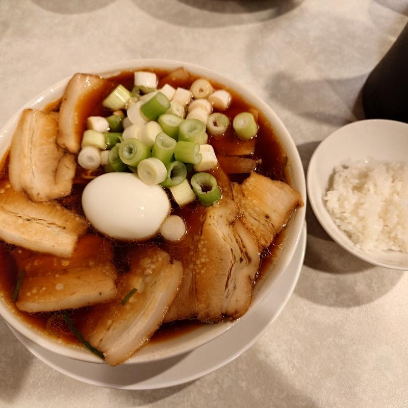 特盛チャーシュー中華そば　ねぎトッピング(濃厚中華そば 佐とう)