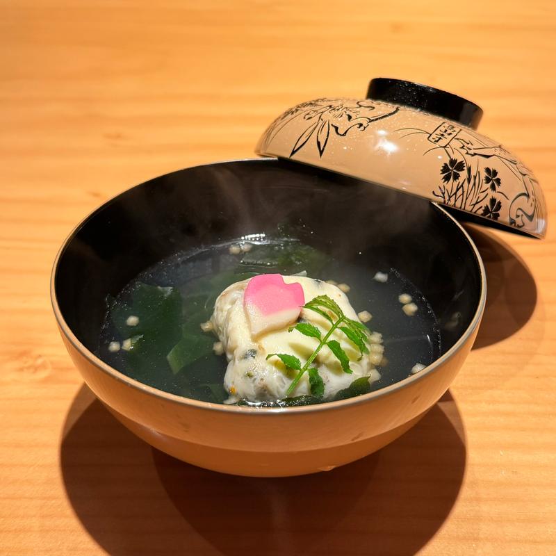 ヤマトシジミと筍のしんじょう椀(華丸吉日)