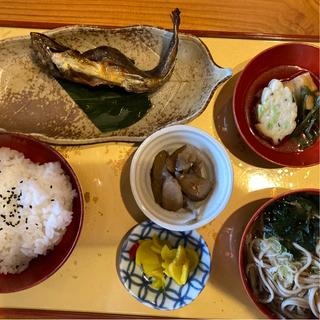 岩魚から揚げ定食(ふるさと )