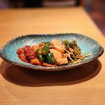 キムチ盛り合わせ(炭火焼肉リバティ)
