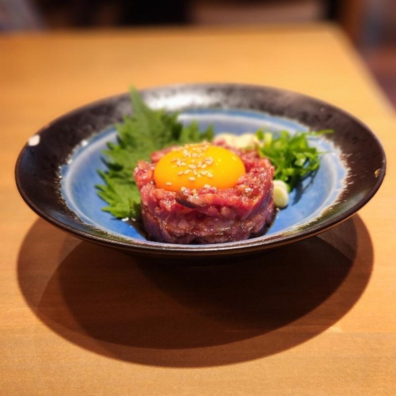 和牛ローストビーフユッケ(炭火焼肉リバティ)