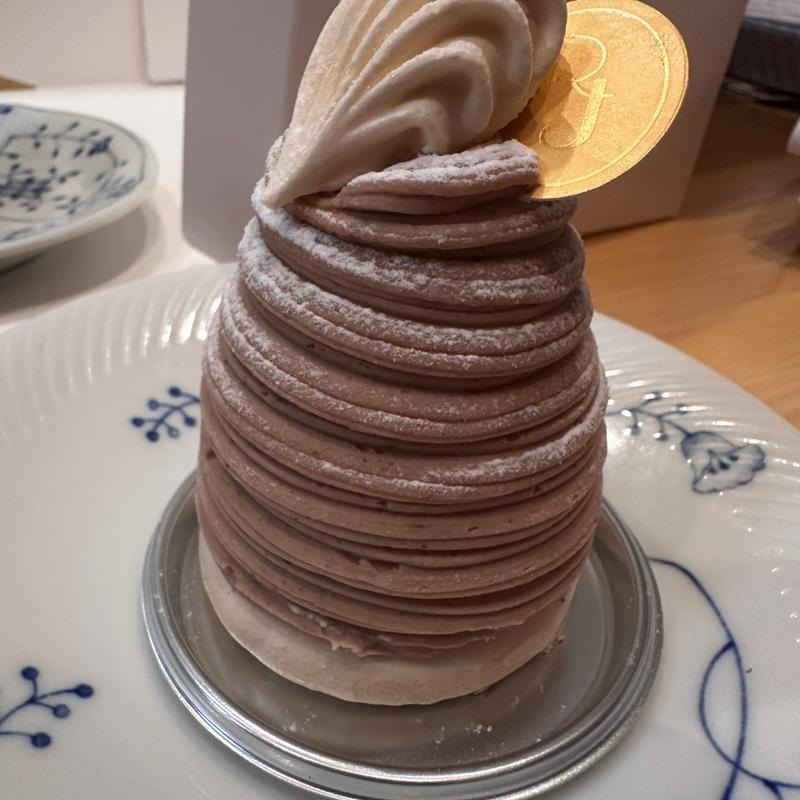 モン・アレキサンドル(ラ・ローズ・ジャポネ （La Rose des Japonais）)