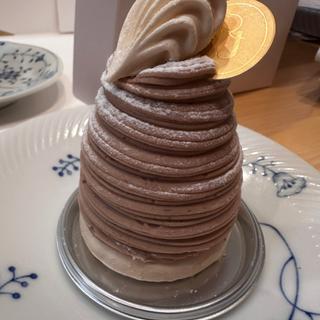 モン・アレキサンドル(ラ・ローズ・ジャポネ （La Rose des Japonais）)