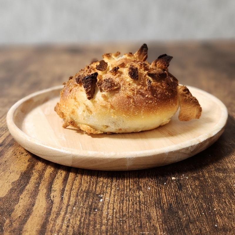 ナビンさんのカレーパン(リョウイチ ヤマウチ)