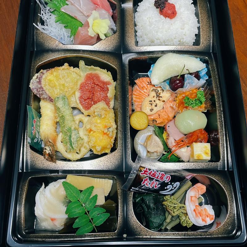 (萬寿荘　さわだ旅館 )