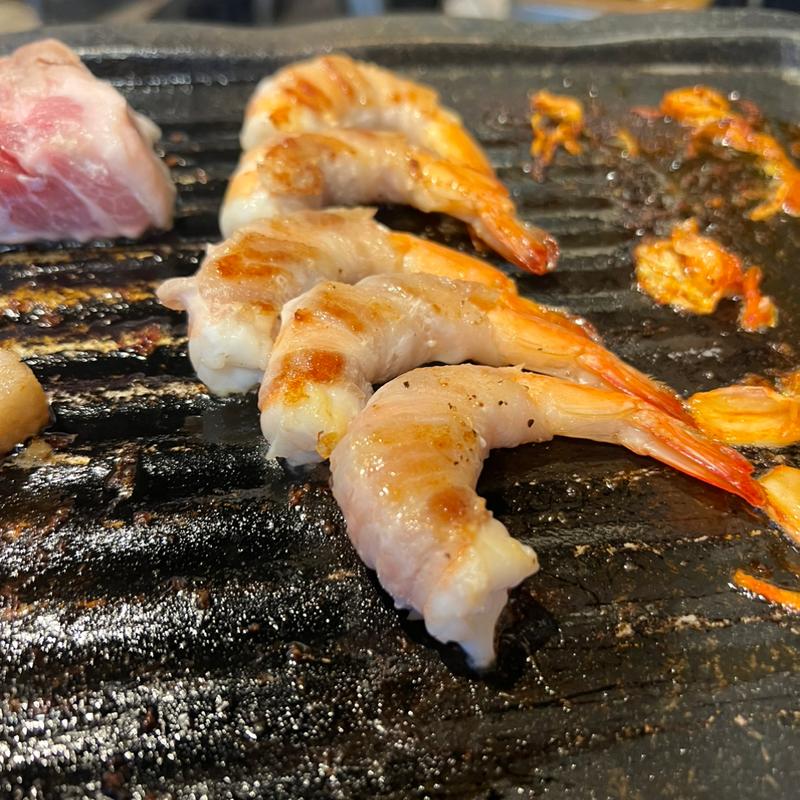 エビギョプサル(韓国屋台あし跡)