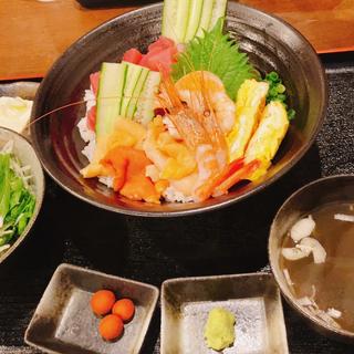 海鮮丼(大衆居食 信貴)