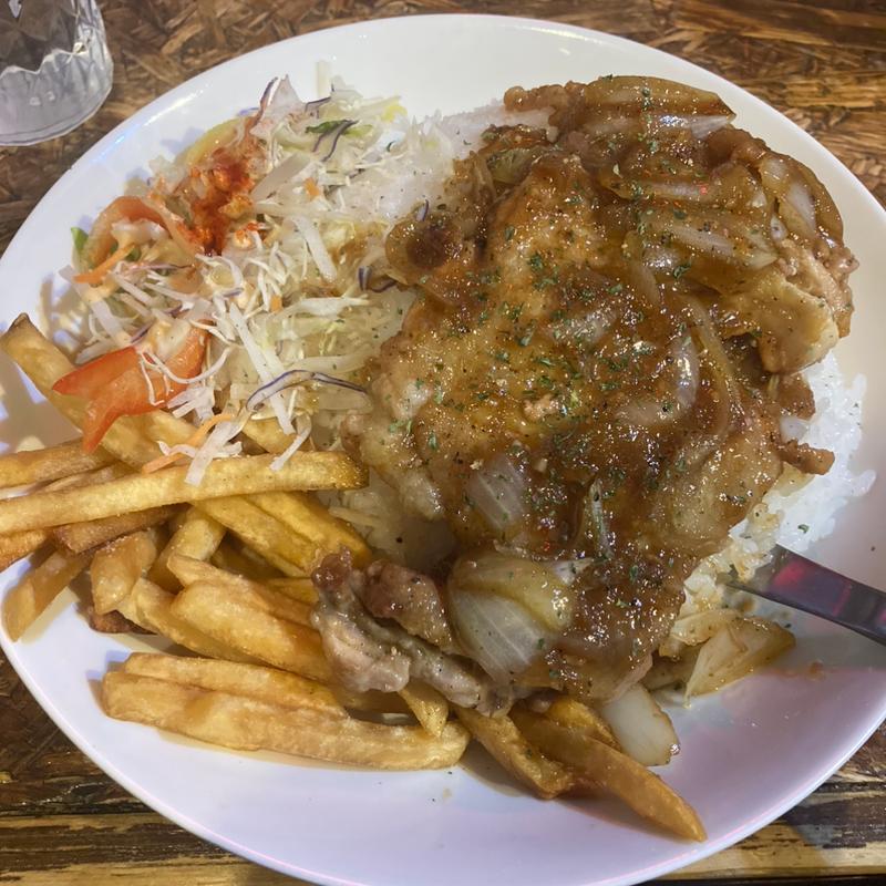 (GB’S CAFE 岡山店 （ジービーズカフェ）)