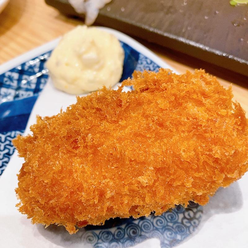 カニクリーミーコロッケ　タルタルソース添え(鮨・酒・魚 杉玉 うらぶくろ店)