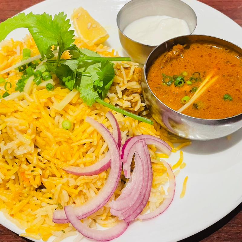 チキンビリヤニ(ディップパレス 御徒町店)