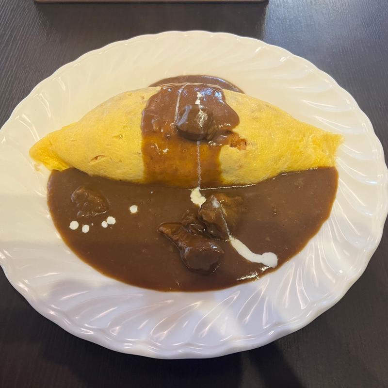 オムカレー(御影公会堂食堂)
