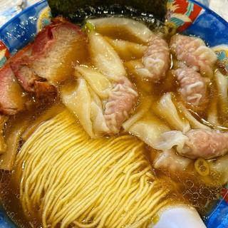 肉ワンタンメン(支那そば たんたん亭)