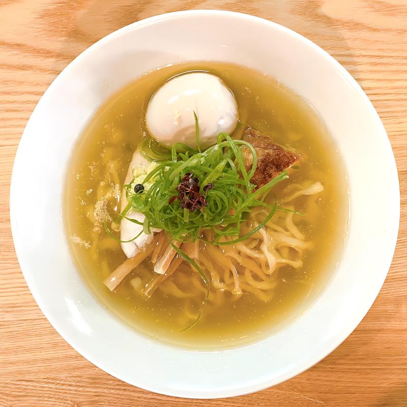 名古屋コーチンの塩そば(麺 㐂色)