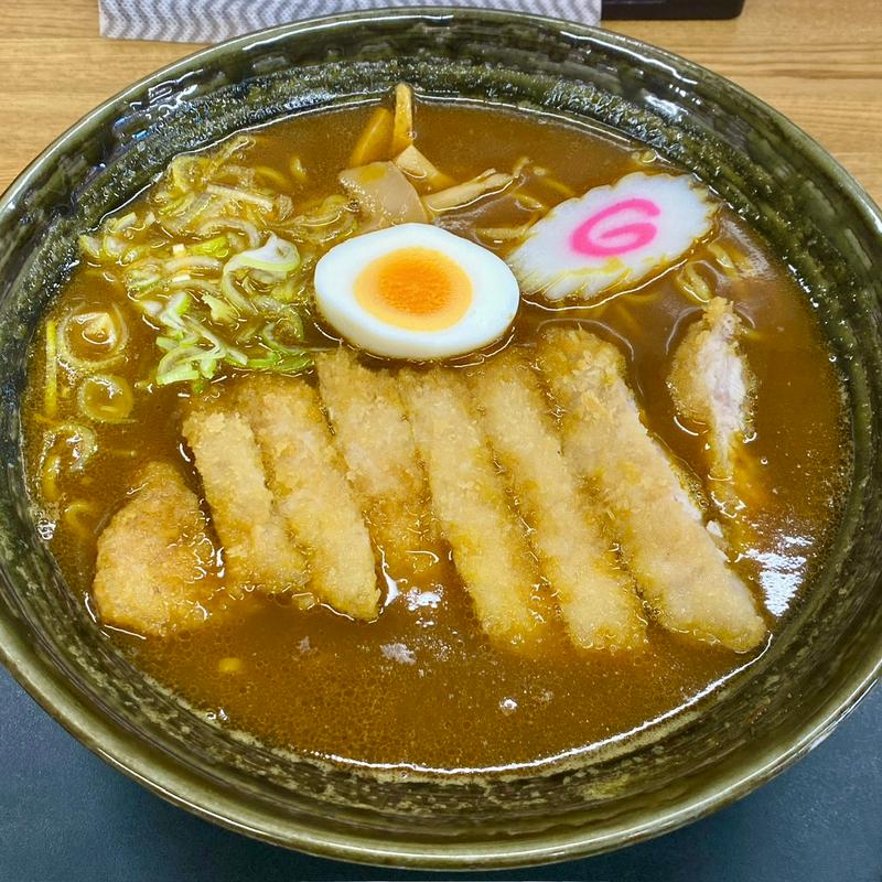 かつカレーラーメン(食堂すずき )