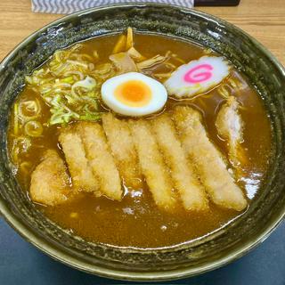 かつカレーラーメン(食堂すずき )